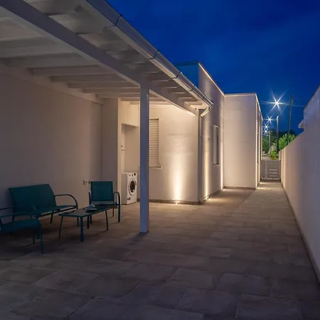 Grecale Apartment 公寓