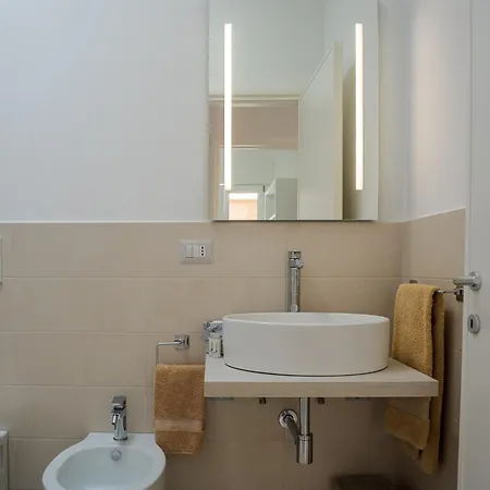 - Grecale & Vinile By Diddoi Apartment Torre Suda